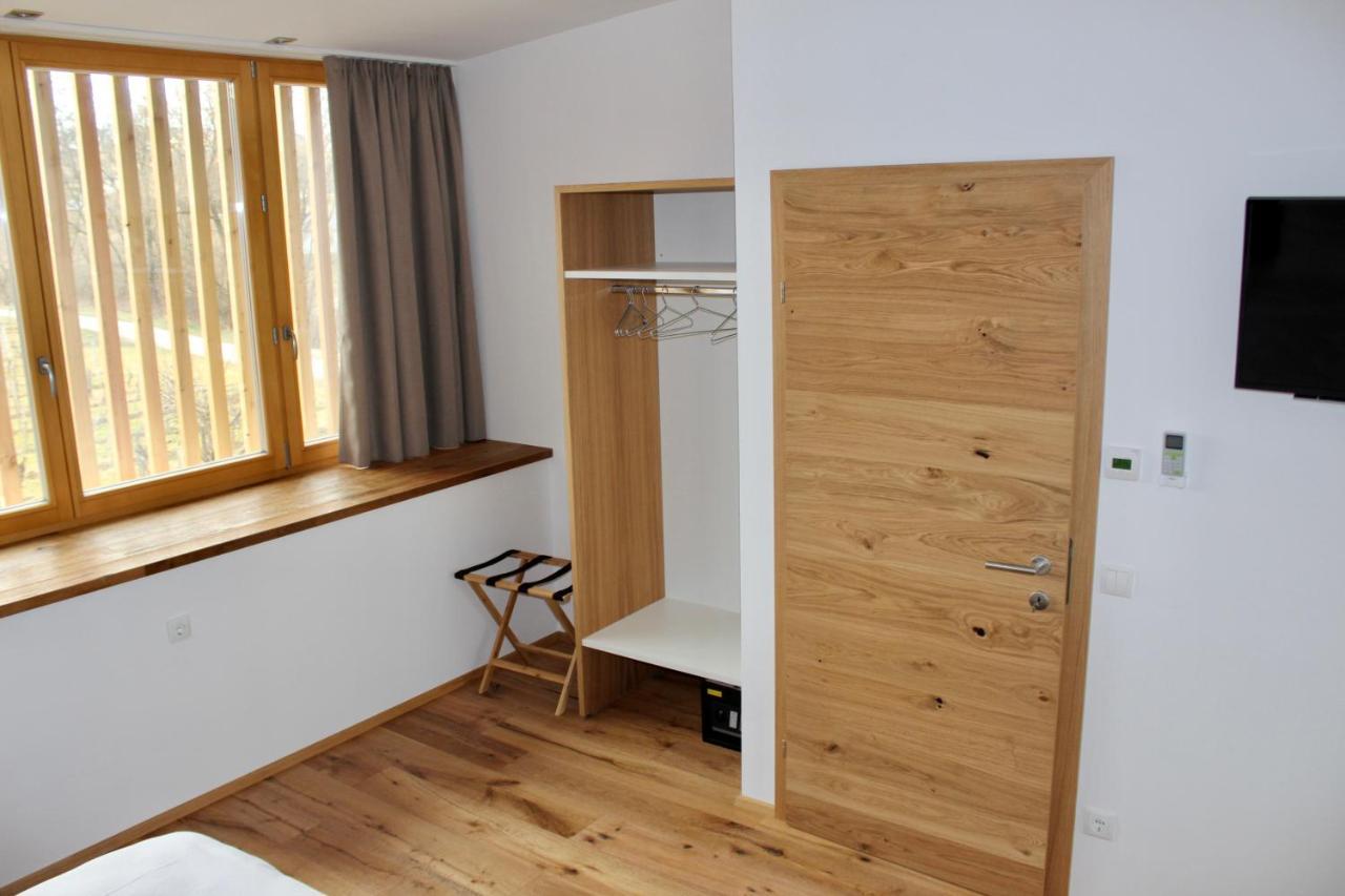 Weinberg Chalets Eisenberg an der Pinka Buitenkant foto